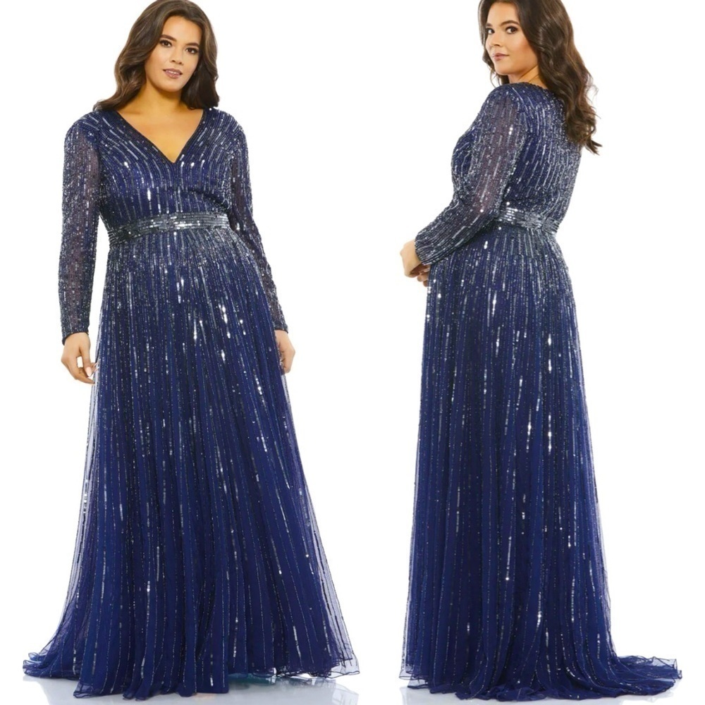 Elegant Navy Sequin V-Neck Evening Gown